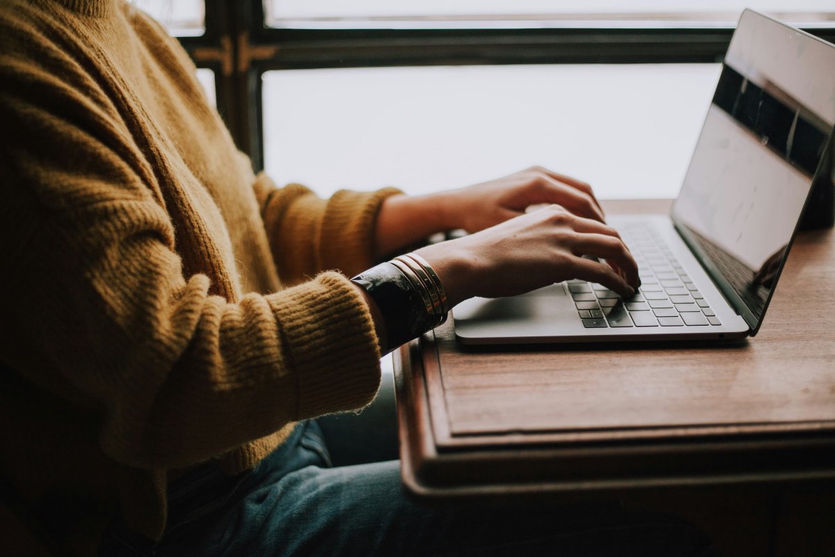 What Is the Best Alternative to Aura for Identity Theft Protection?